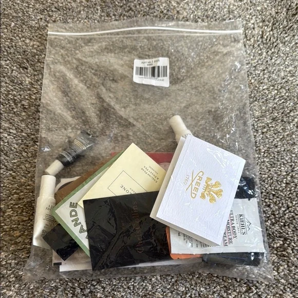 Nordstrom Luxury Sample Pack - Picture 2 of 2